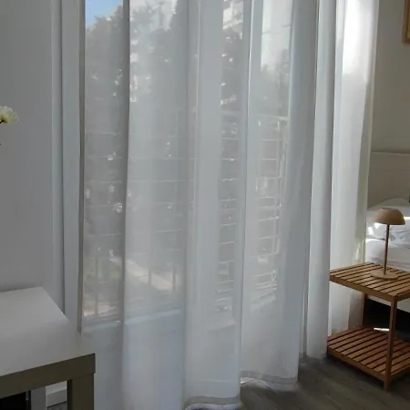 Apartment Leonora *